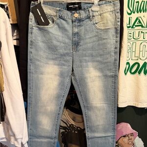 Home Femme size 32 skinny jeans NWT